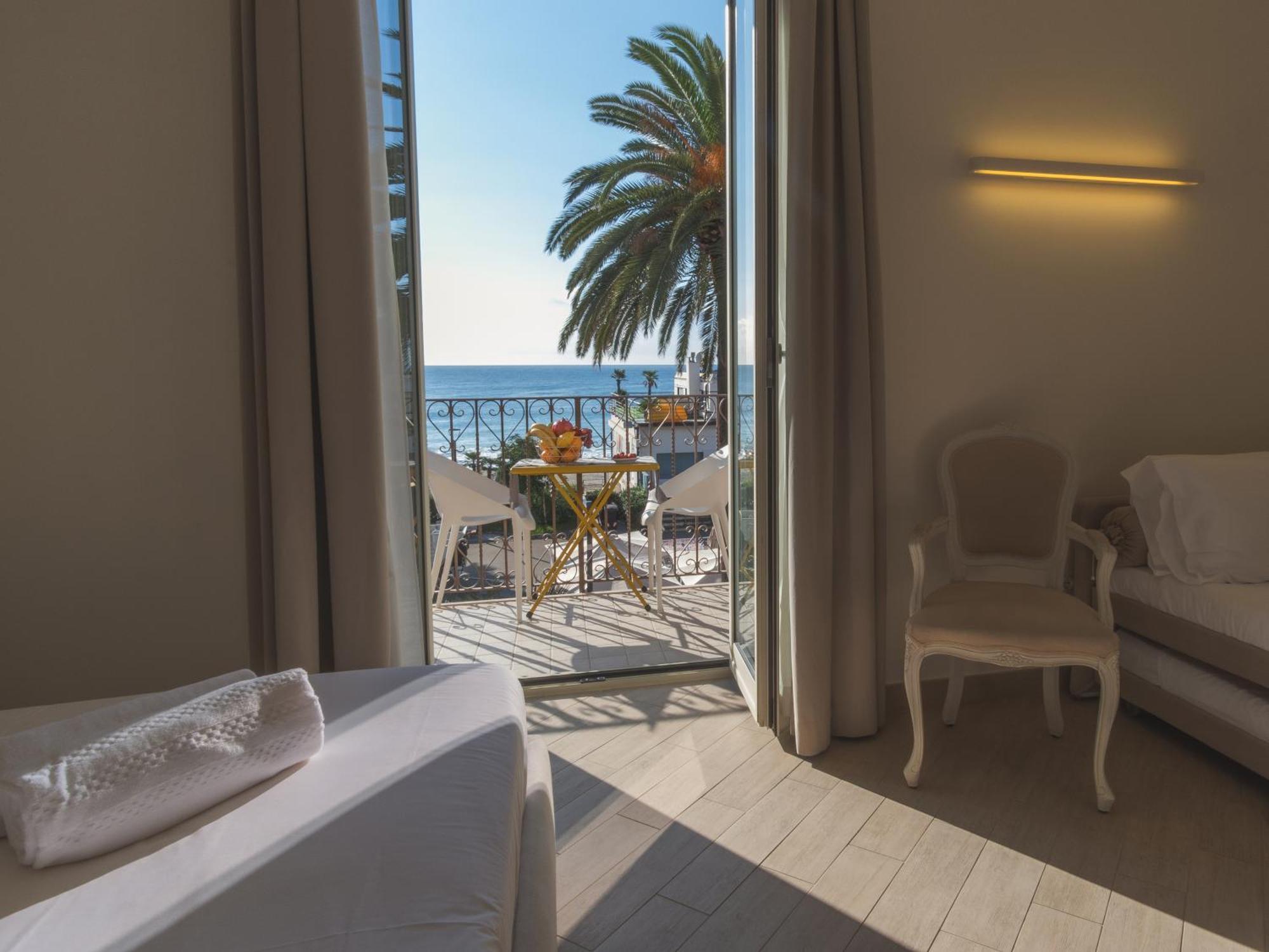 Hotel San Pietro Palace Finale Ligure Exteriér fotografie