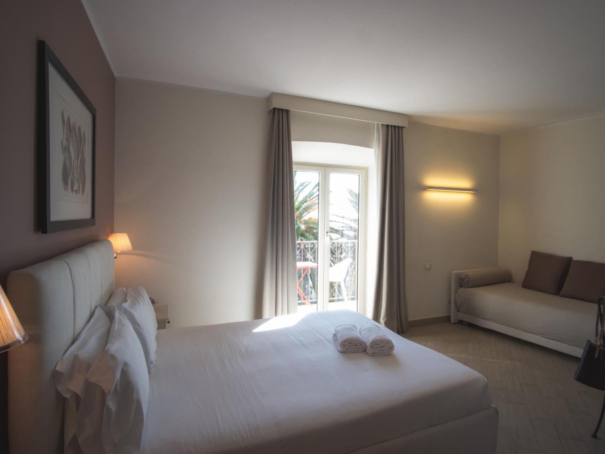 Hotel San Pietro Palace Finale Ligure Exteriér fotografie