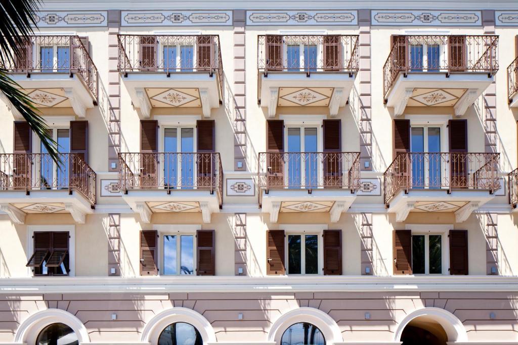 Hotel San Pietro Palace Finale Ligure Exteriér fotografie